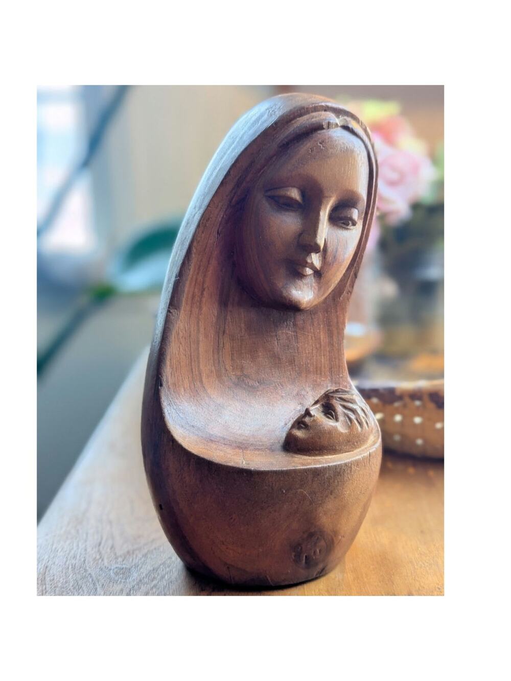 Hand-Carved Wooden Mother & Child Sculpture – Vintage Religious Art Home Decor